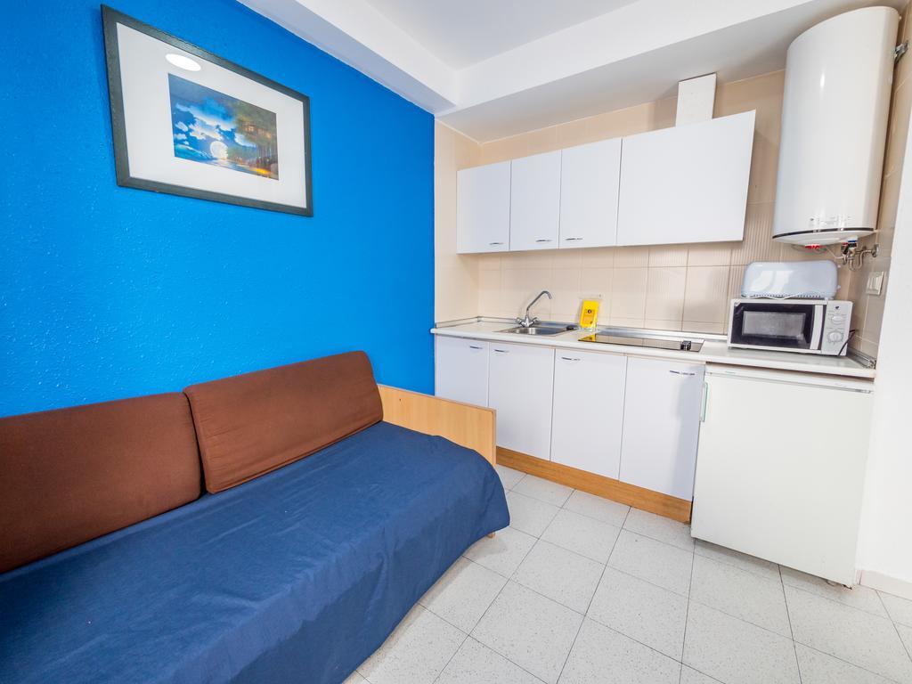 Apartaments Ar Enjoy Monjardi โยเรตเดมาร์ ภายนอก รูปภาพ